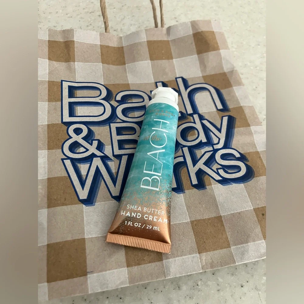 Bath & Body Works At The Beach Hand Cream - 1 oz